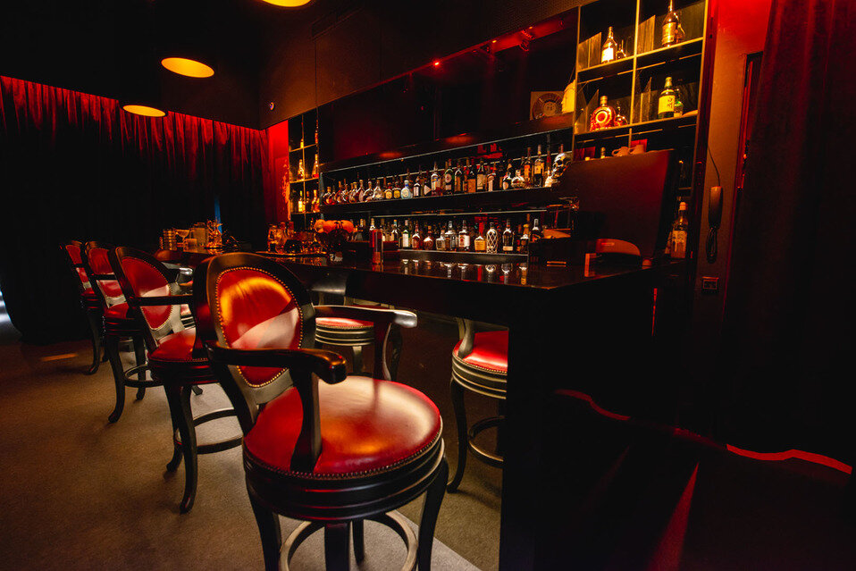 Проститутка Стриптиз-клуб Nuar Проститутка Стриптиз-клуб Nuar